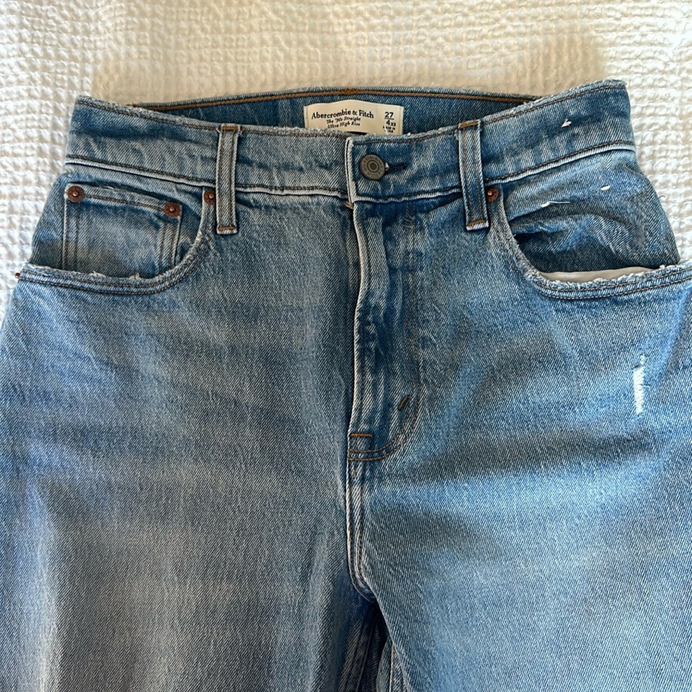 Abercrombie & Fitch 90s straight, ultra high rise jeans